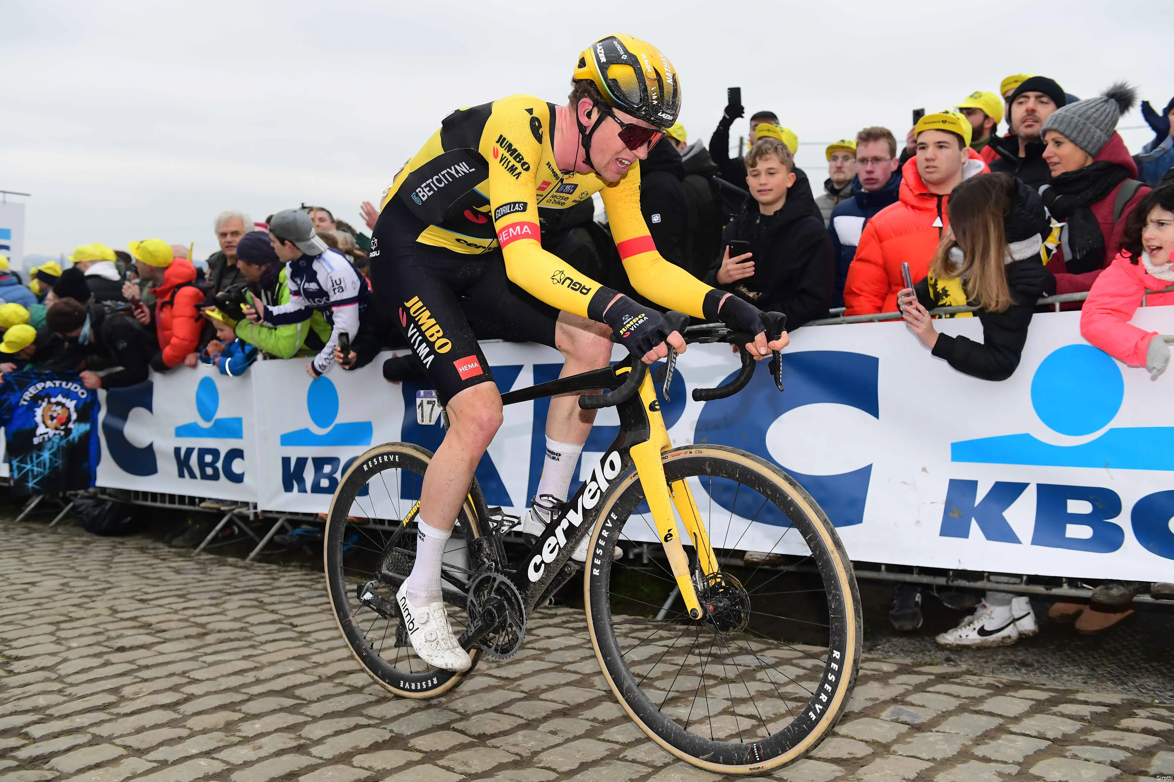 nathan van hooydonck