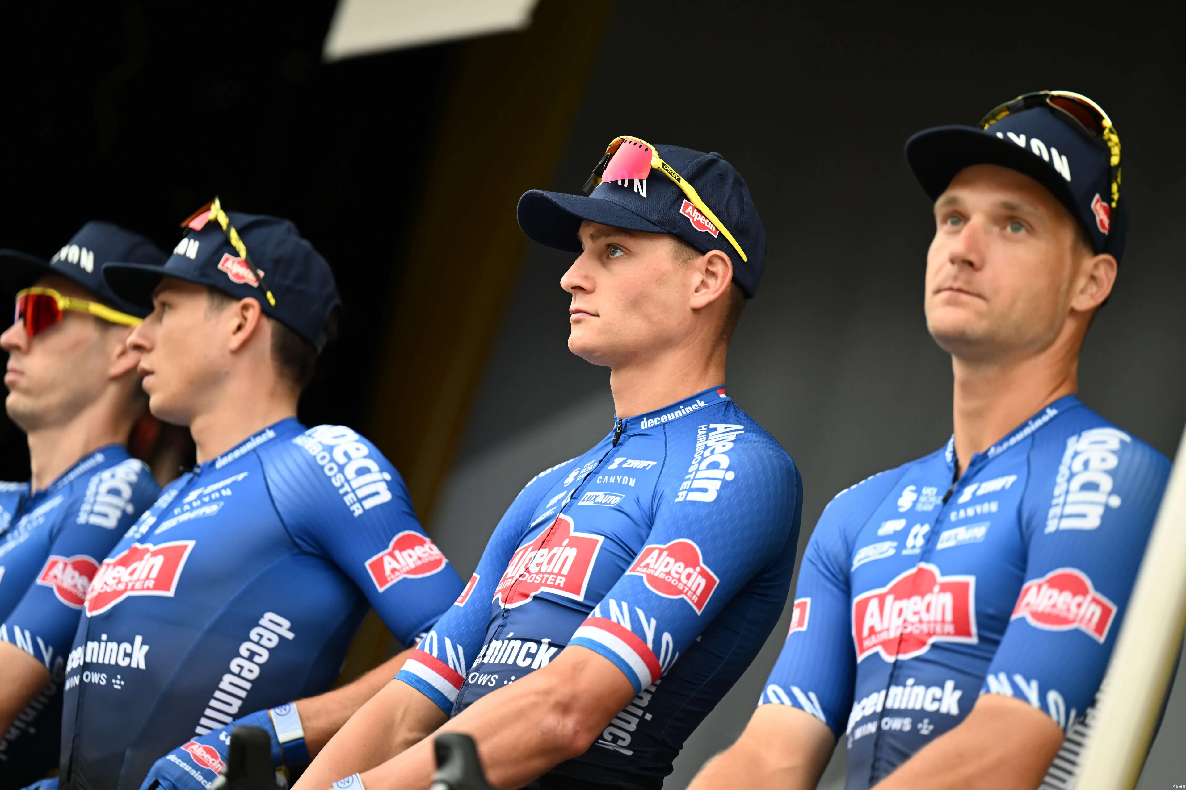 mathieu van der poel 64a084d63fefa