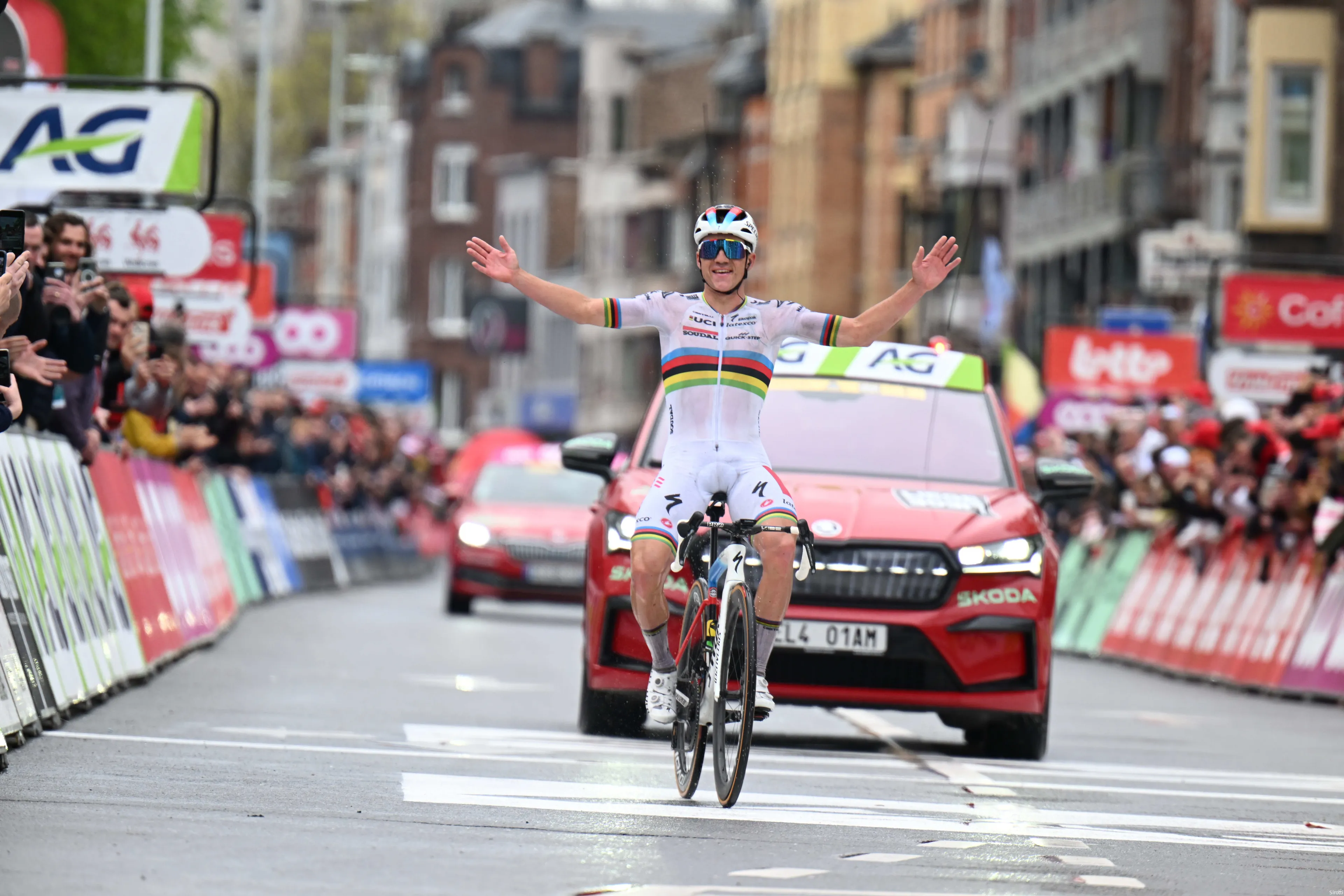 remco evenepoel 64455a642857b