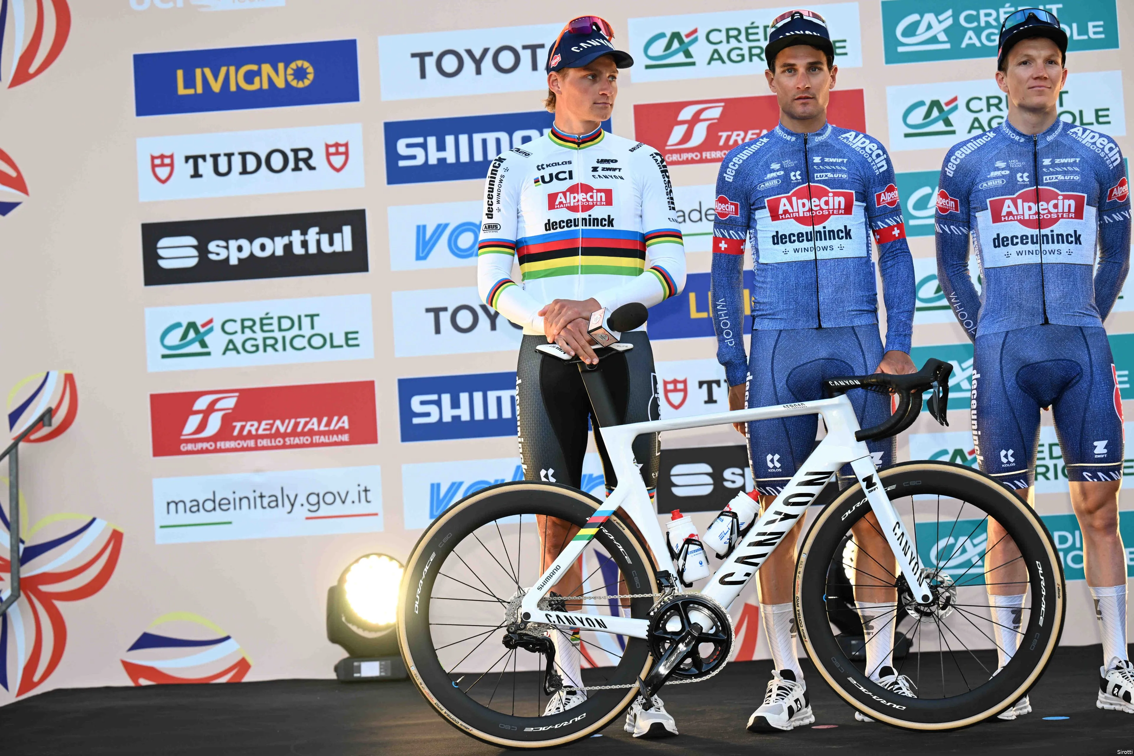 mathieu van der poel alpecin deceuninck canyon