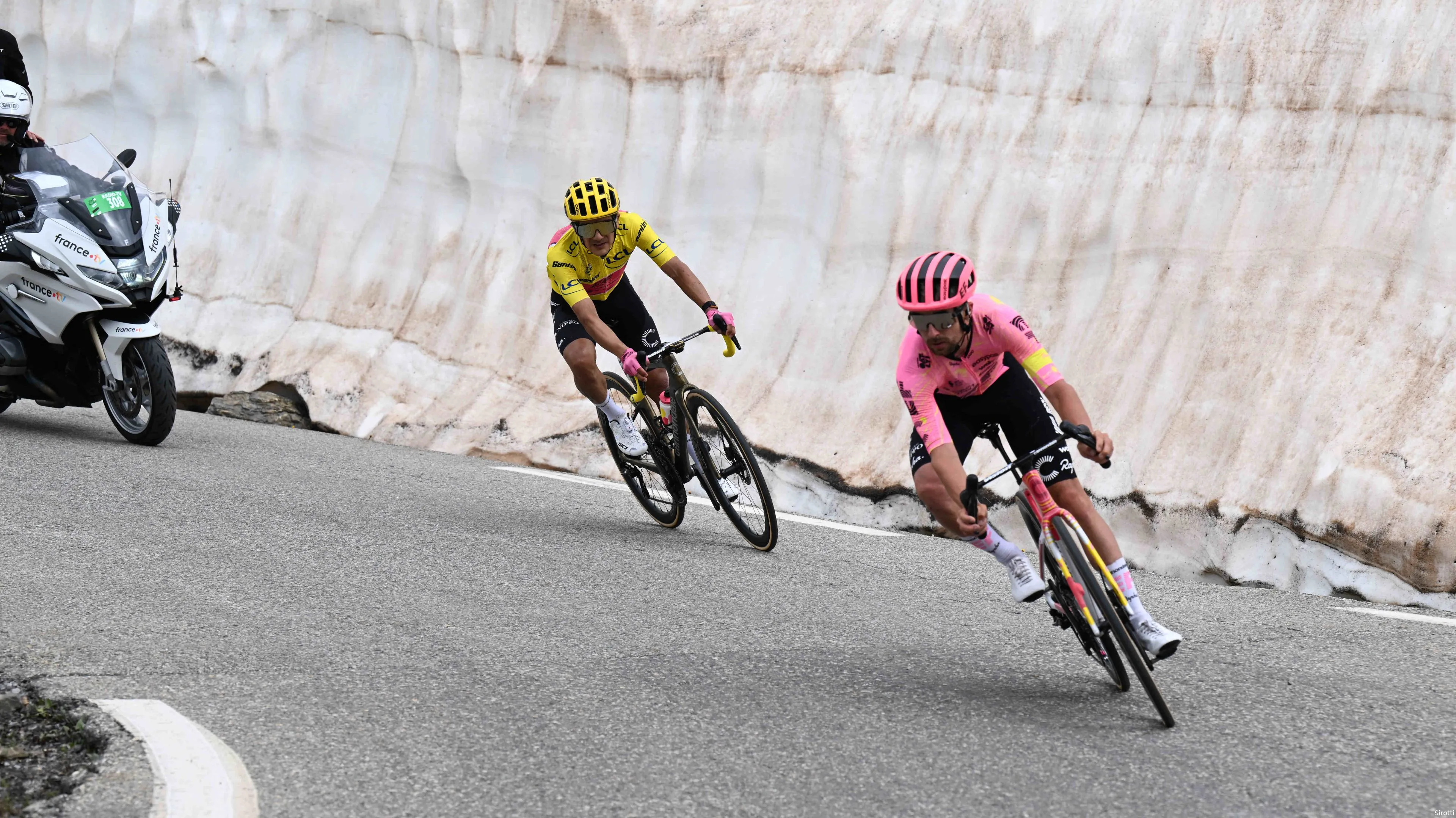 richard carapaz ben healy