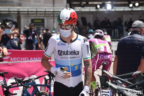 Giacomo Nizzolo was eigenlijk de kopman bij Italië, maar moest afhaken