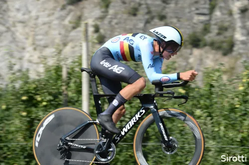 Het tijdrijden is iets waar Uijtdebroeks en BORA-hansgrohe hard aan werken