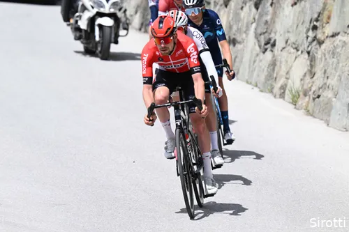 De Belgische klimmer Vanhoucke blijft door zijn transfer naar DSM in de WorldTour