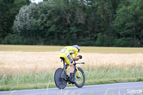 Wout van Aert in het geel: kan het na deze tijdrit?