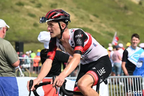 Mikkel Bjerg opende het bal op de Jebel Jais