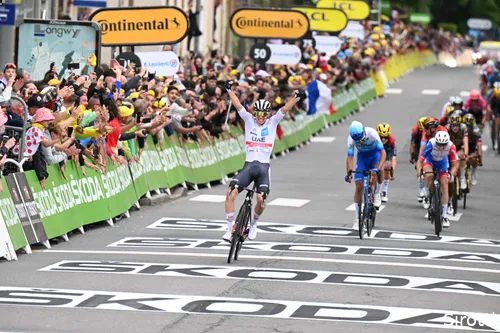 Pogacar versloeg Matthews deze Tour al op een punchy aankomst.