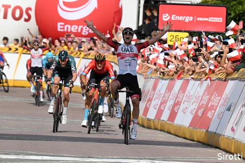 Ackermann schreef de vierde etappe van de Ronde van Polen op zijn naam.
