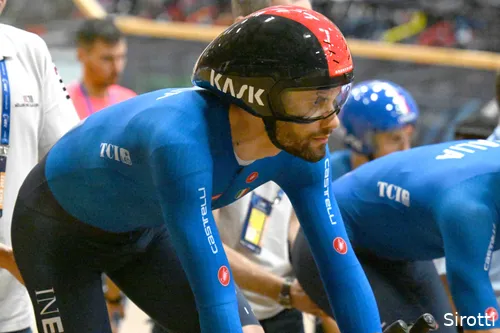 <i>Filippo Ganna kan zijn ploeg zomaar een boel UCI-punten extra schenken.</i>