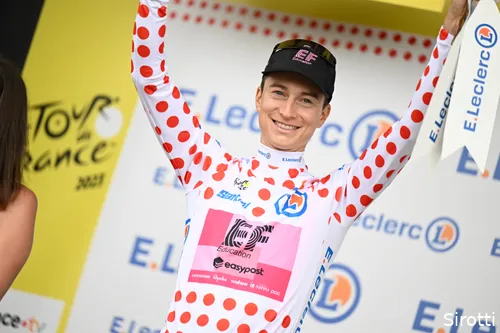 Powless in de bolletjestrui in de Tour