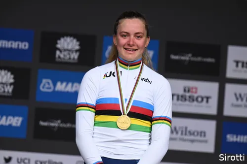 Backstedt has already won multiple rainbow jerseys in her still young career.