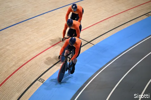 harrie lavreysen jeffrey hoogland roy van den berg