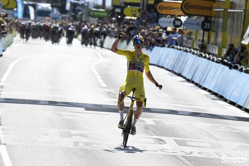 Van Aert in yellow.&nbsp;Will we see this happen again in the upcoming Tour de France?
