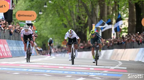 pogacar narvaez schachmann