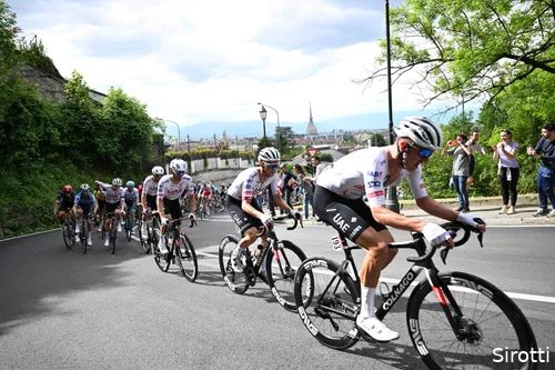 mikkel bjerg tadej pogacar 3