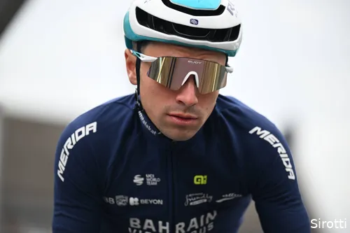 At 21 years old, Lenny Martinez was the youngest rider in the top 10 of the Flèche Wallonne