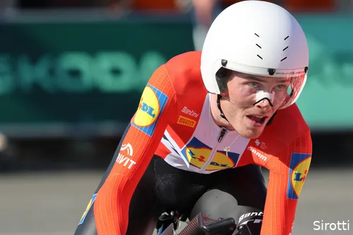 Skjelmose mocht de Deense kampioenstrui dragen op de tijdritfiets