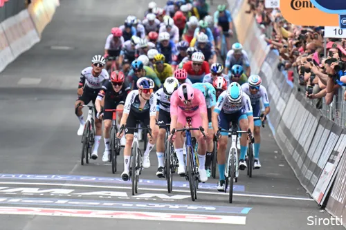 Where is the Giro peloton heading in 2027?