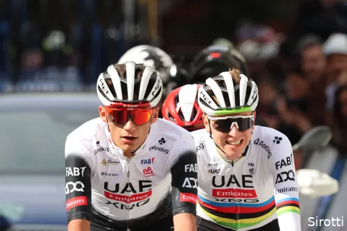 isaac-del-toro-tadej-pogacar