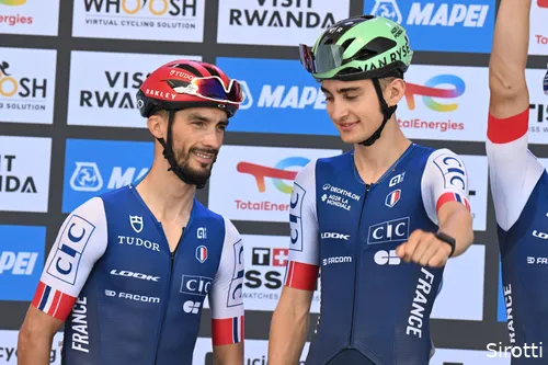 julian-alaphilippe-paul-seixas