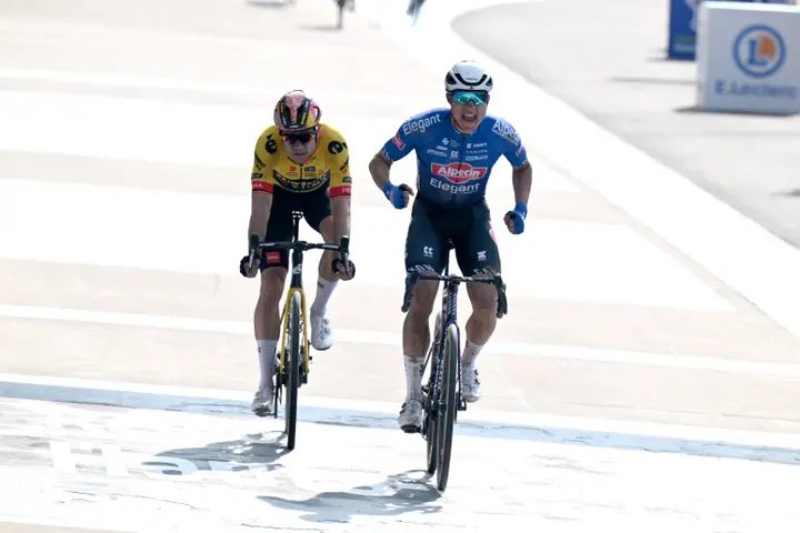philipsen van aert parijs roubaix
