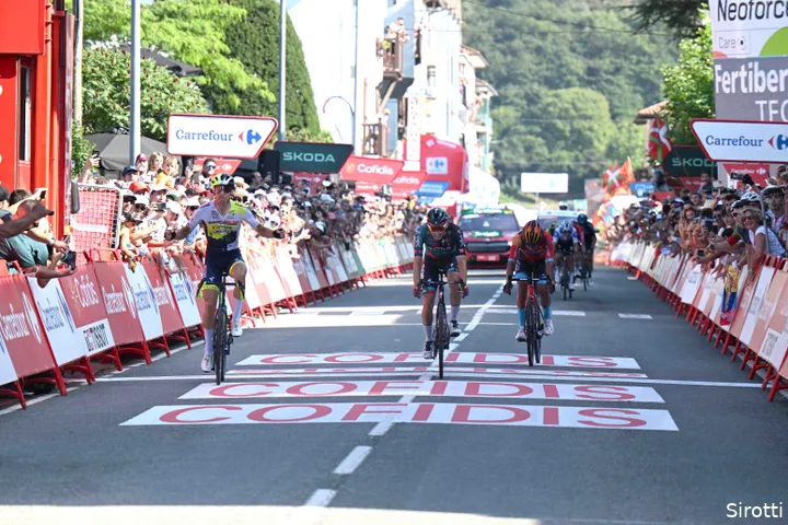 costa vuelta sirotti