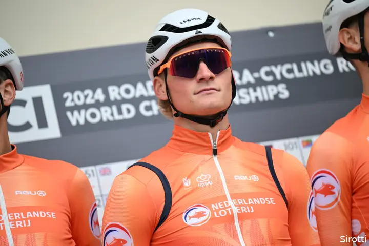 <i>A new World Cup for Van der Poel, and he is one of the big favorites</i>.