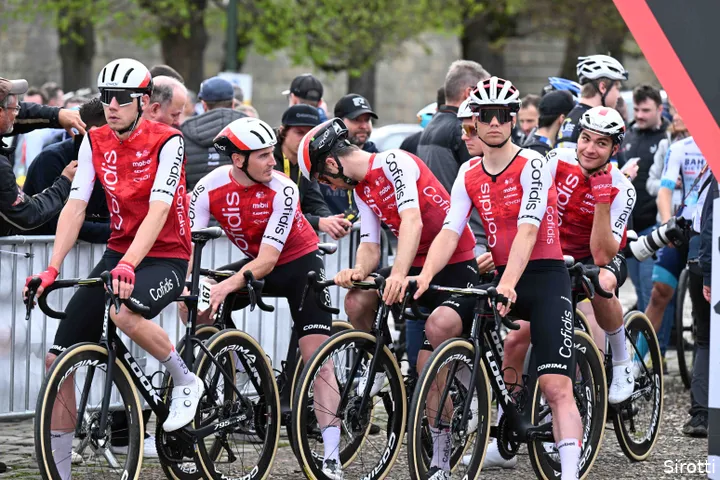 Cofidis in their old kit