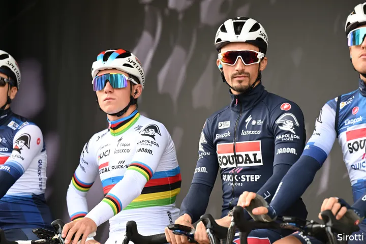 Evenepoel (left) and Alaphilippe (right) no longer together on one team...