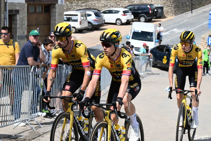Tratnik and Roglic were already cycling together at Jumbo-Visma.