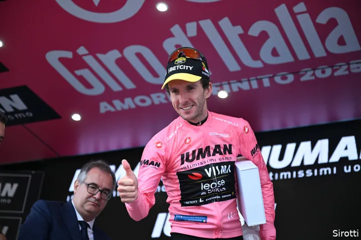Simon Yates took a stunning Giro victory in the final mountain stage.