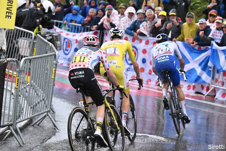 vingegaard-pogacar-lipowitz-tour-de-france