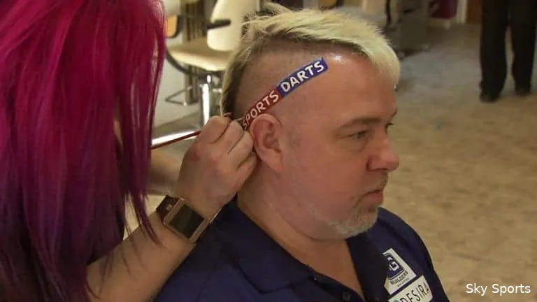 Peter Wright hair