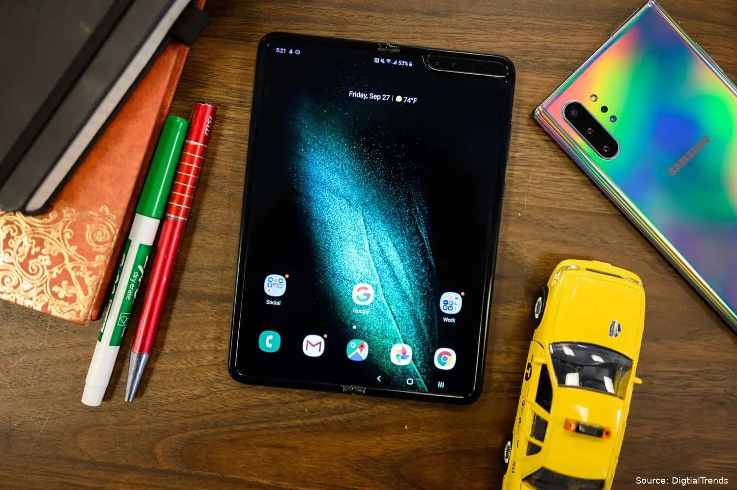 galaxy fold open