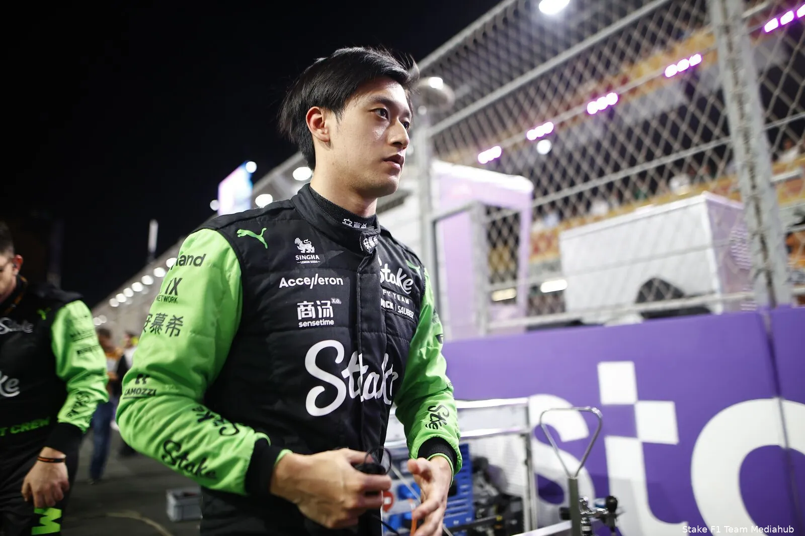 zhou guanyu stake saoedi arabie 3