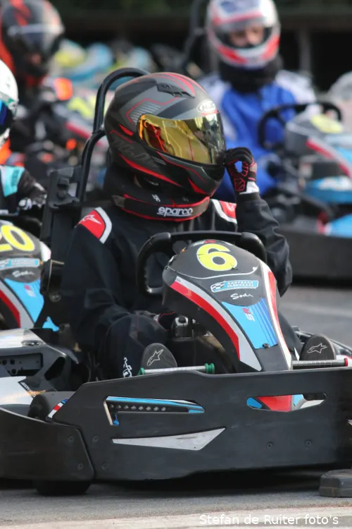 De Boer tijdens een kartrace in Oldenzaal in 2022.
