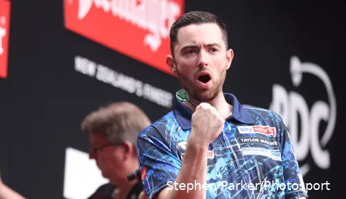 Lukt het Luke Humphries om eindelijk zijn eerste World Series-finale te halen?