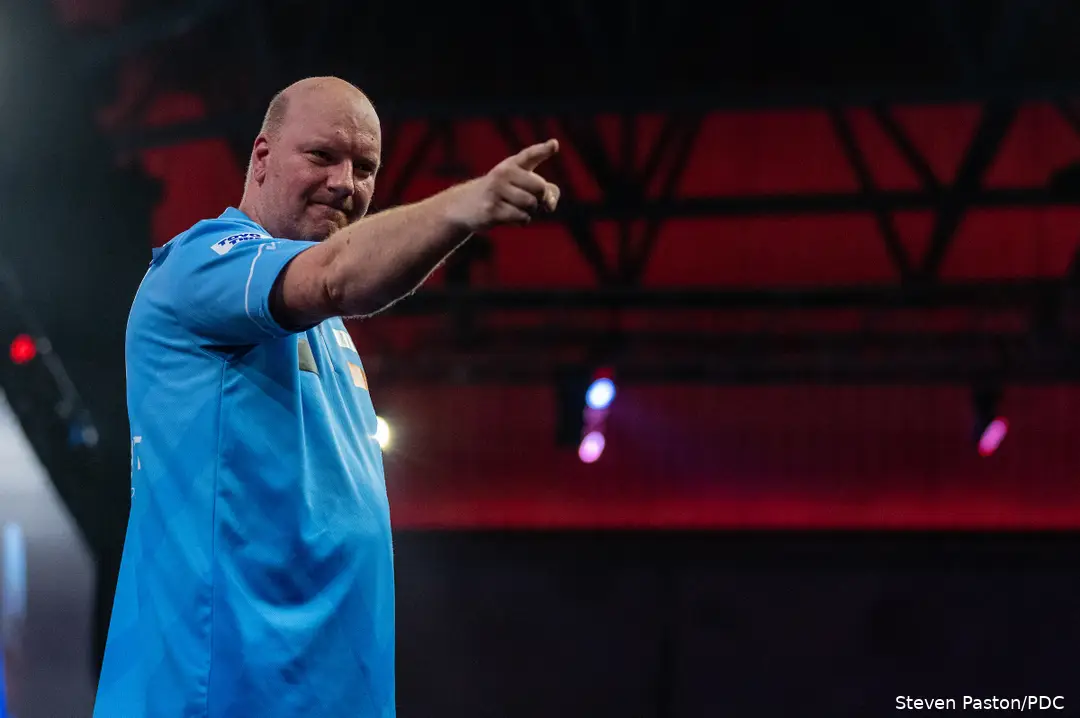 Vincent van der Voort heeft in zijn carrière 24 keer meegedaan aan het WK Darts