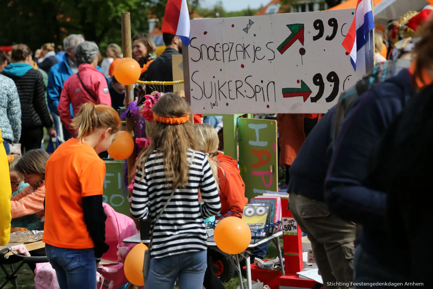 koningsdagfeestengedenkdagenarnhemvrijmarkt arnhem