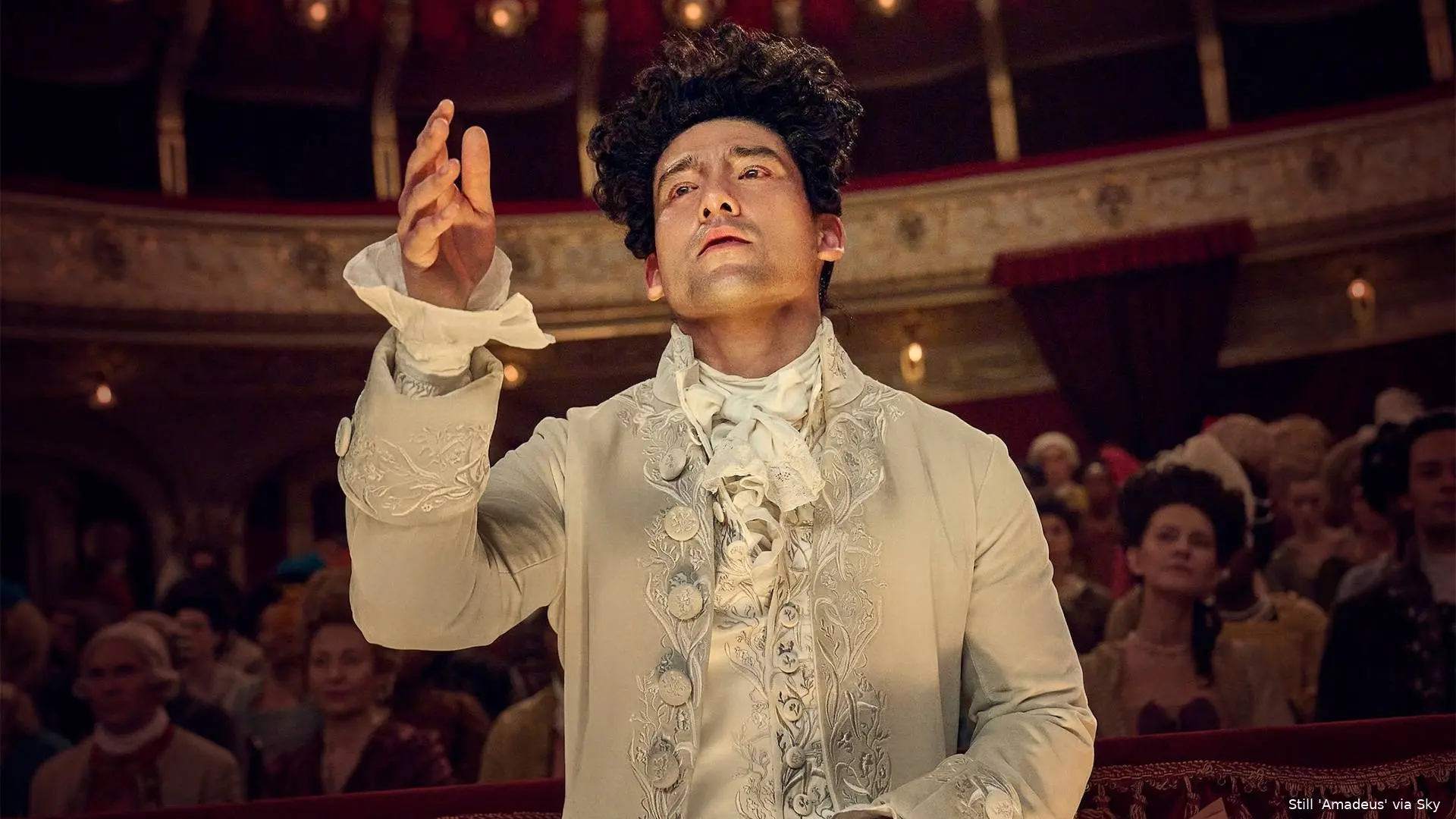 Amadeus-Main