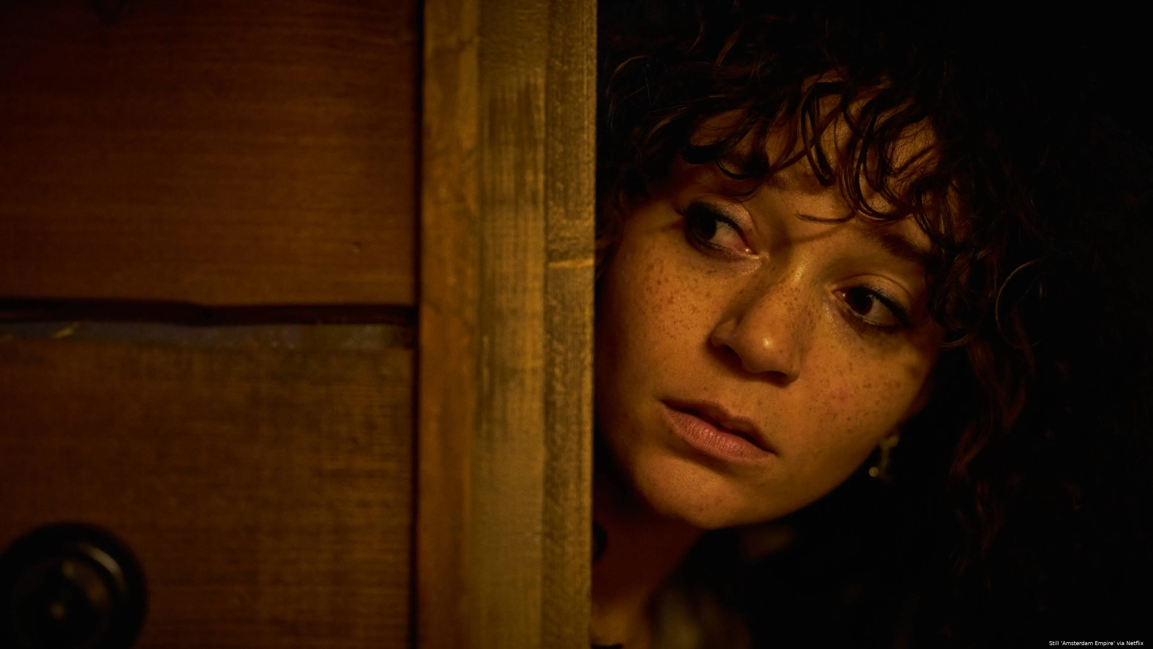 Amsterdam_Empire_Unit_74_195