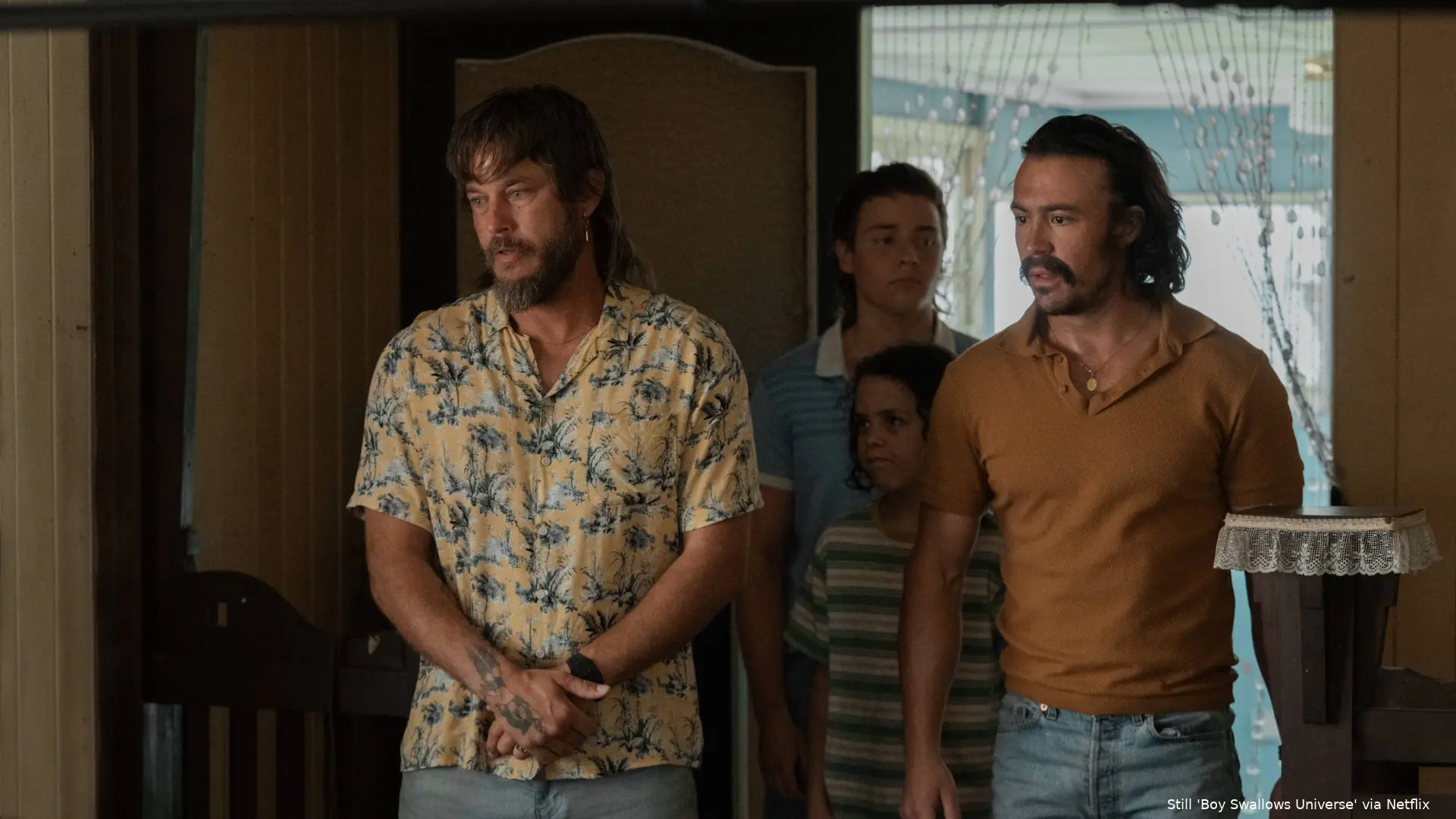 BoySwallowsUniverseS1_Netflix_04911