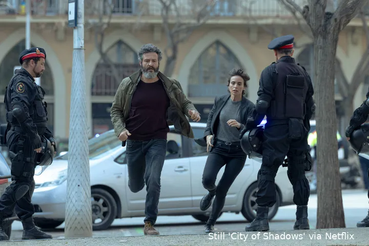 017_ciudaddesombras_S01_E06_02162025_still_landerlarranaga_MGL1307