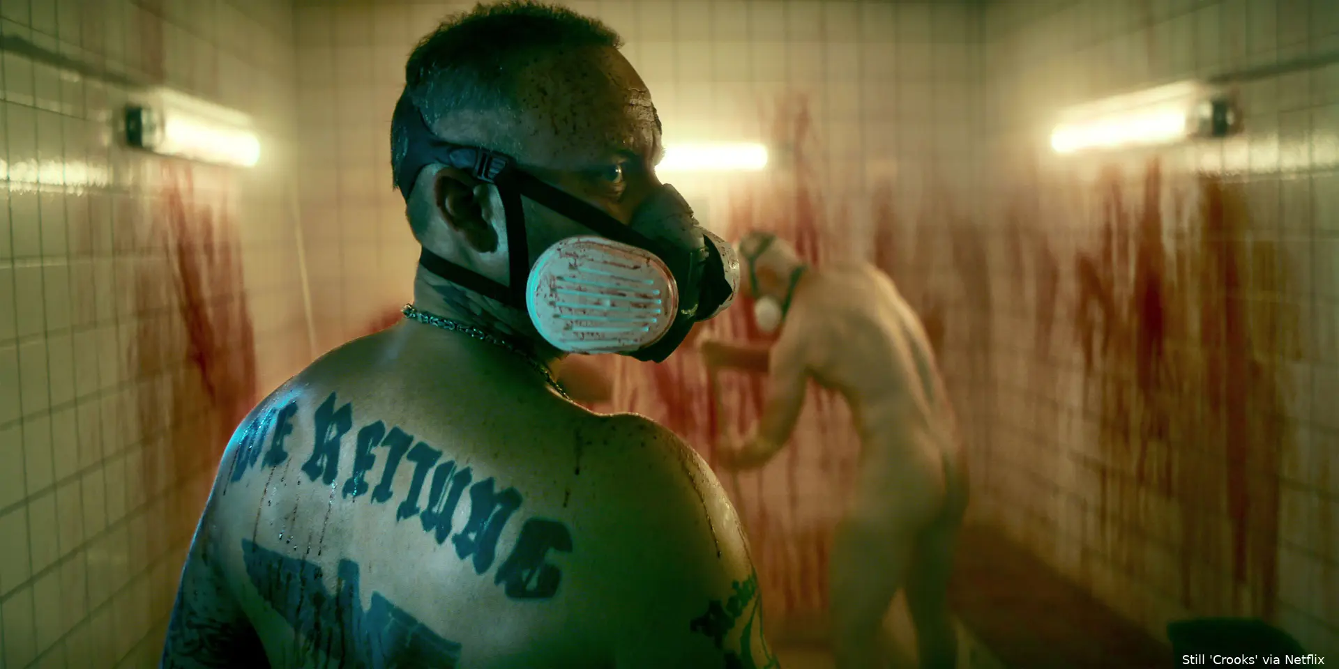 crooks firstlook cnetflix 08