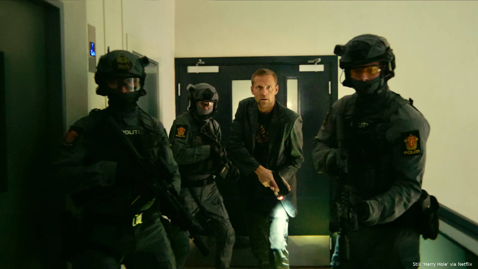 Detective_Hole_n_S1_E7_00_05_35_01_Ronald Plante_Netflix
