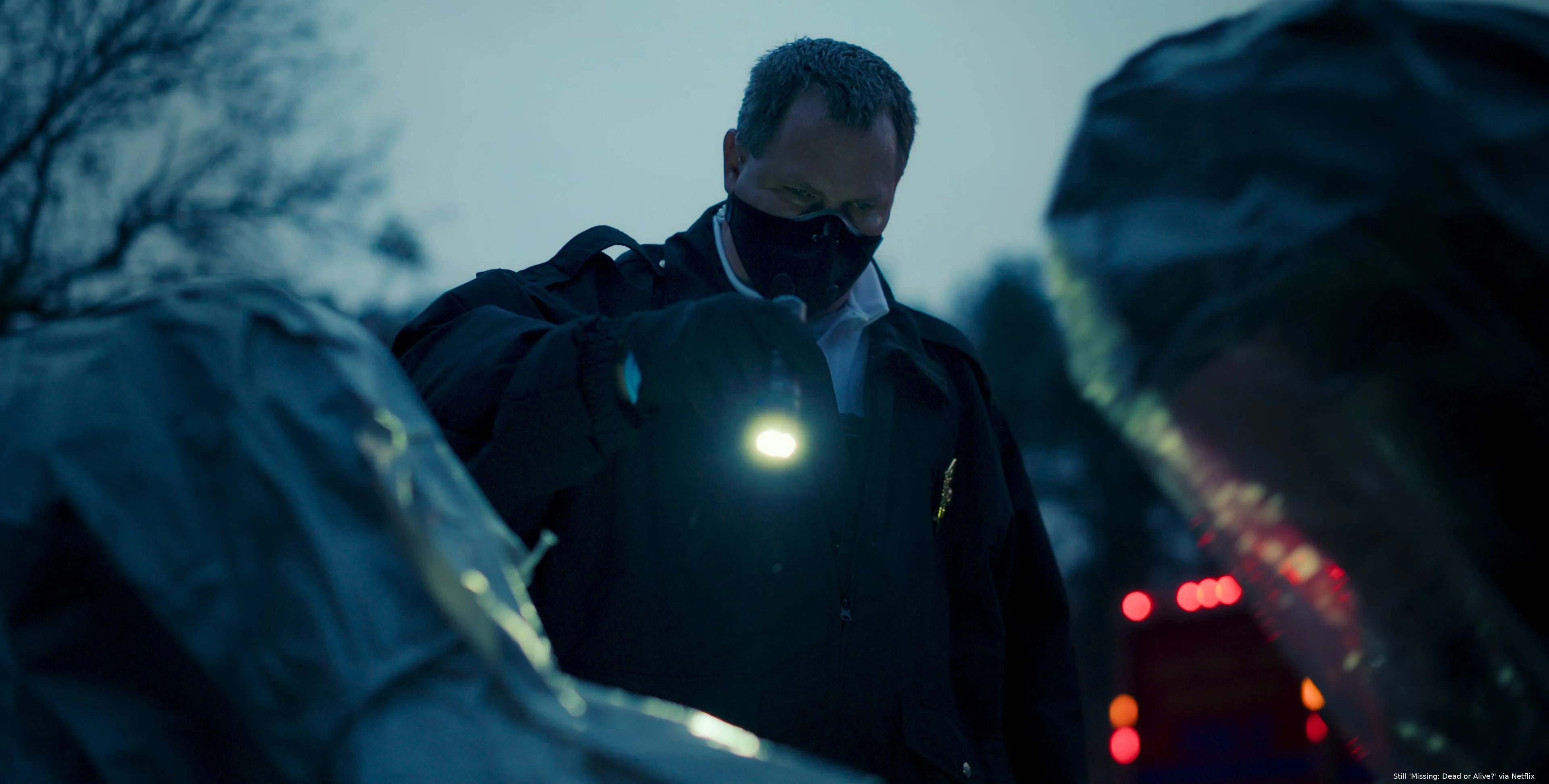 Missing__Dead_or_Alive__n_S2_E2_00_01_19_05