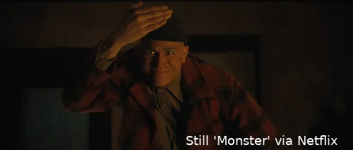 Monster__The_Ed_Gein_Story_n_S1_E3_00_20_01_23R