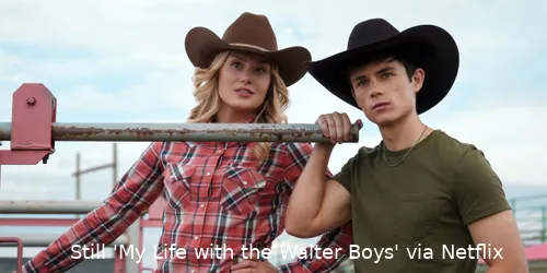 My_Life_With_the_Walter_Boys_n_S2_E3_00_33_50_04R