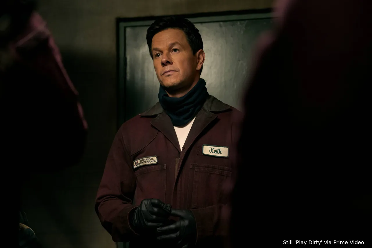 Parker (Mark Wahlberg) in PLAY DIRTY. Photo Credit Jasin Boland_Prime © Amazon Content Services LLC
