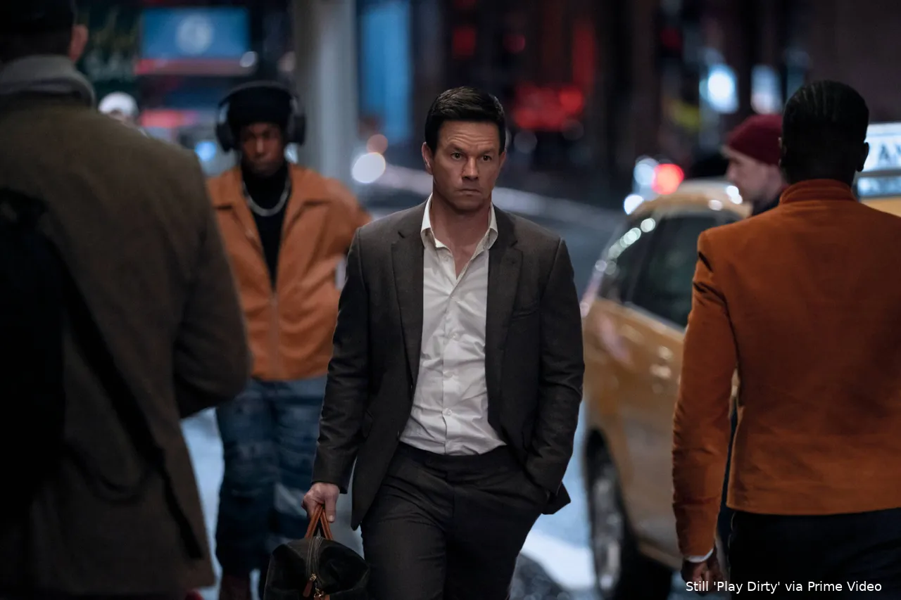 Parker (Mark Wahlberg) in PLAY DIRTY. Photo Credit_ Jasin Boland Prime © Amazon Content Services LLC